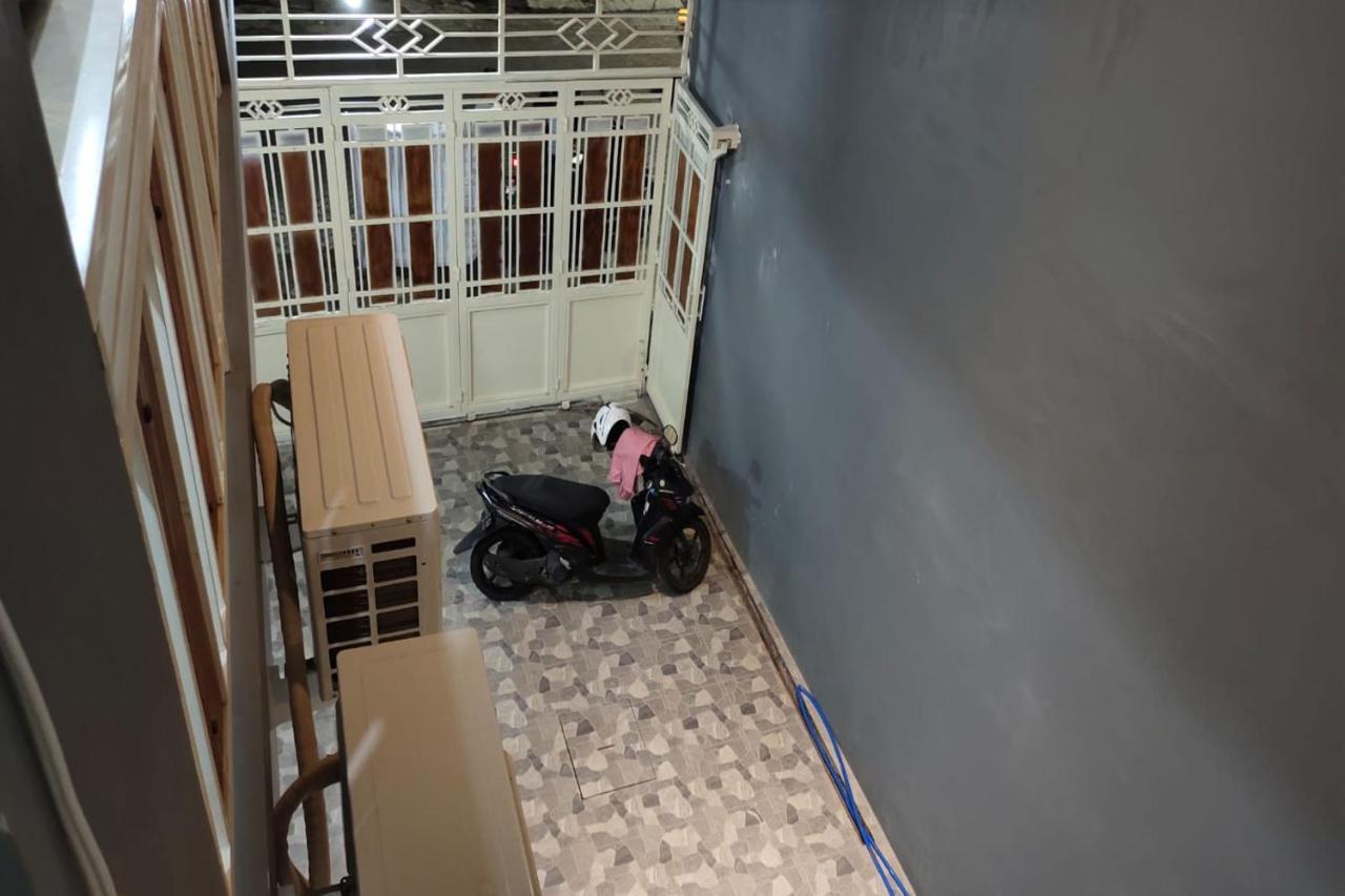 OYO 91209 Arjuna Residence Syariah Sby Surabaya Luaran gambar